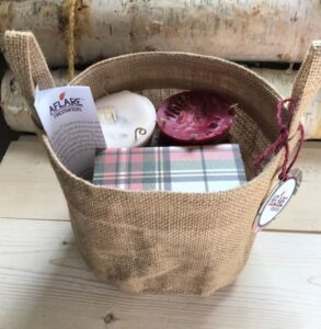 SET OF 14 FIRESTARTERS, Fireplace Hearth Gift, Burlap Bag Fire Starters, Rustic Fire starters, Housewarming Gift, Farmhouse Christmas Gift - Image 4