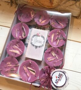 VICTORIAN CHRISTMAS FIRESTARTERS, Set of 10 Indoor Woodstove Fireplace Fire Starters, X-mas Holiday Winter Gift - Image 4