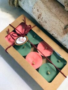 GIFT BOX 8 Mini Fire Starters, Pink and Green Firestarters, Fireplace Housewarming Gift - Image 3